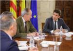 Carlos Mazn es reunix amb representants de la Squia Reial del Xquer